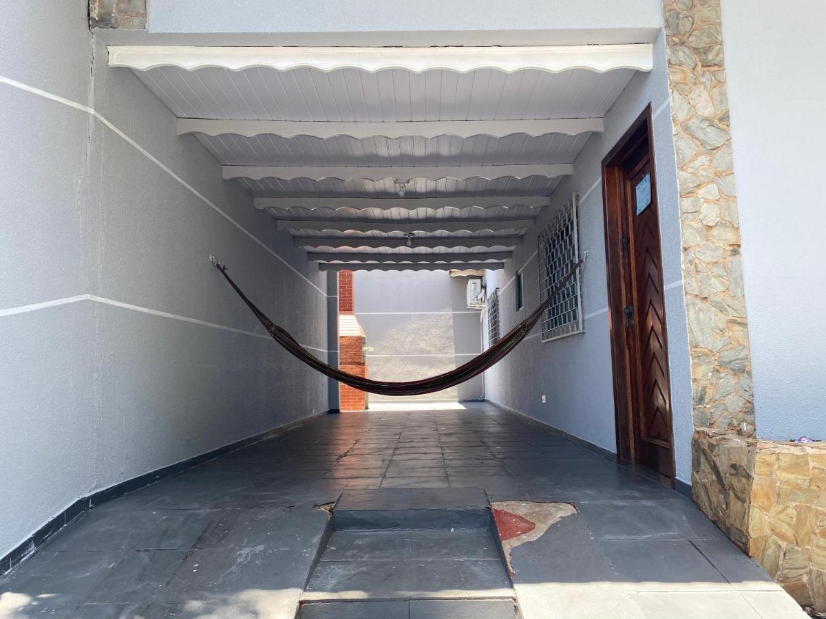 Casa Grande Com 2 Quartos E 1 Casa de férias
